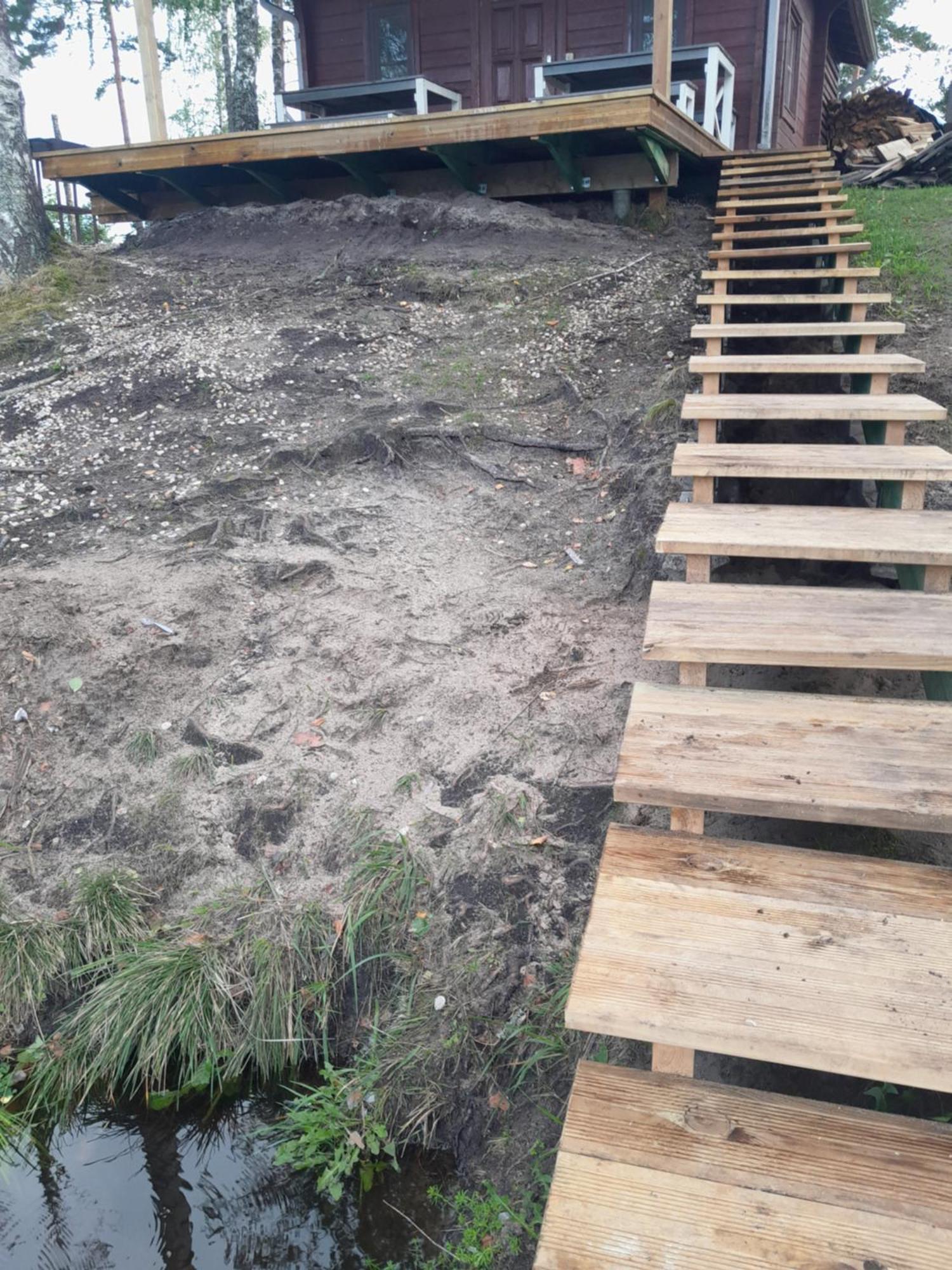 Alberta Diki * Upesciems